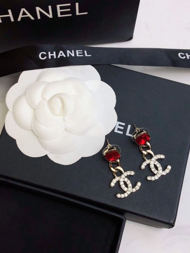 Trendy Chanel Earrings 223757