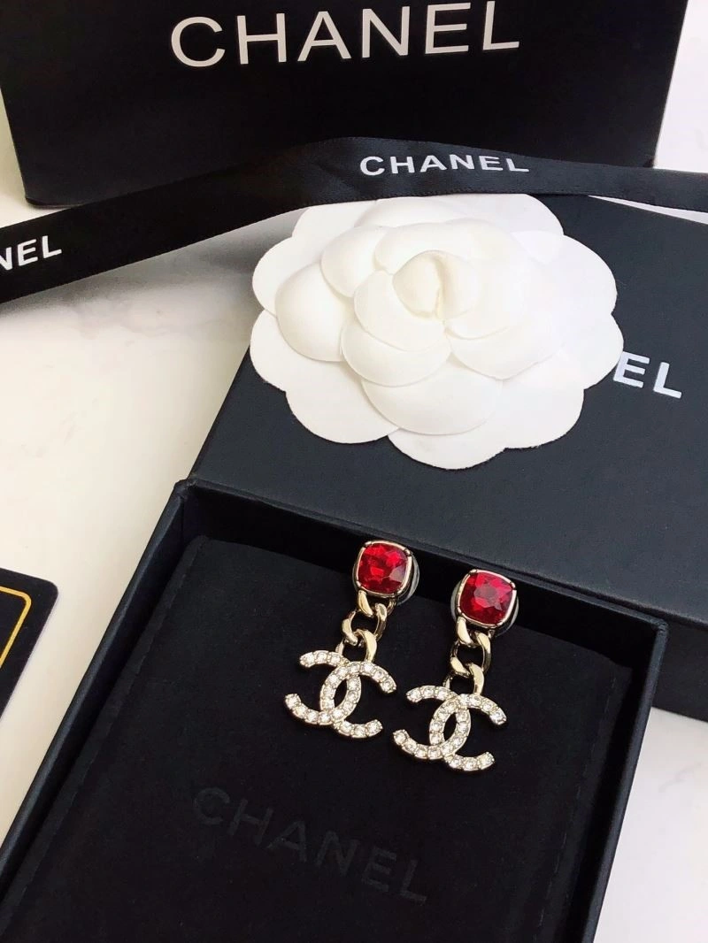 Trendy Chanel Earrings 223757