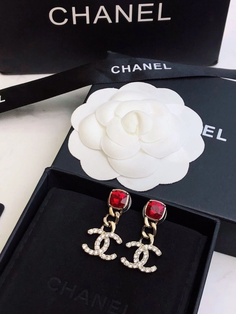 Trendy Chanel Earrings 223757