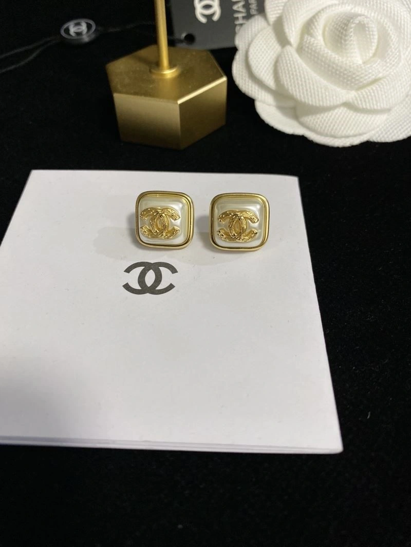 Timeless Chanel Earrings 223778