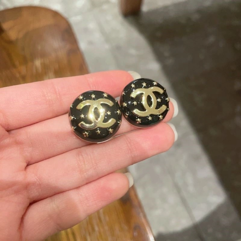 Neat Chanel Earrings 223752