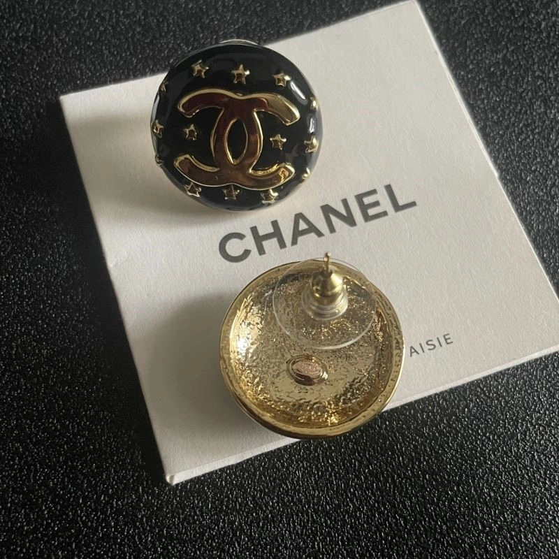 Neat Chanel Earrings 223752