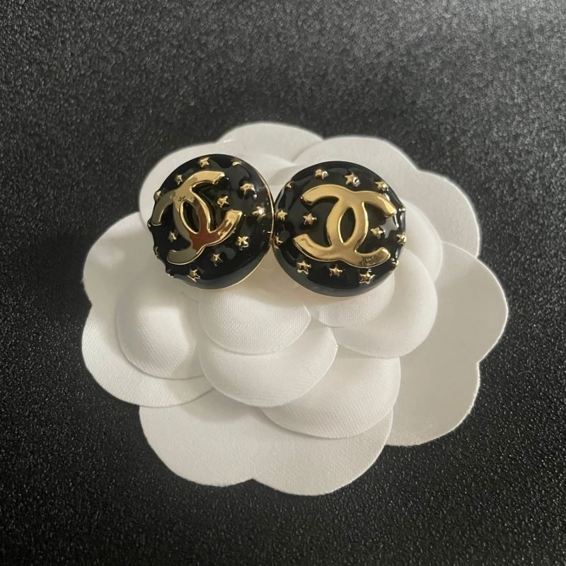 Neat Chanel Earrings 223752