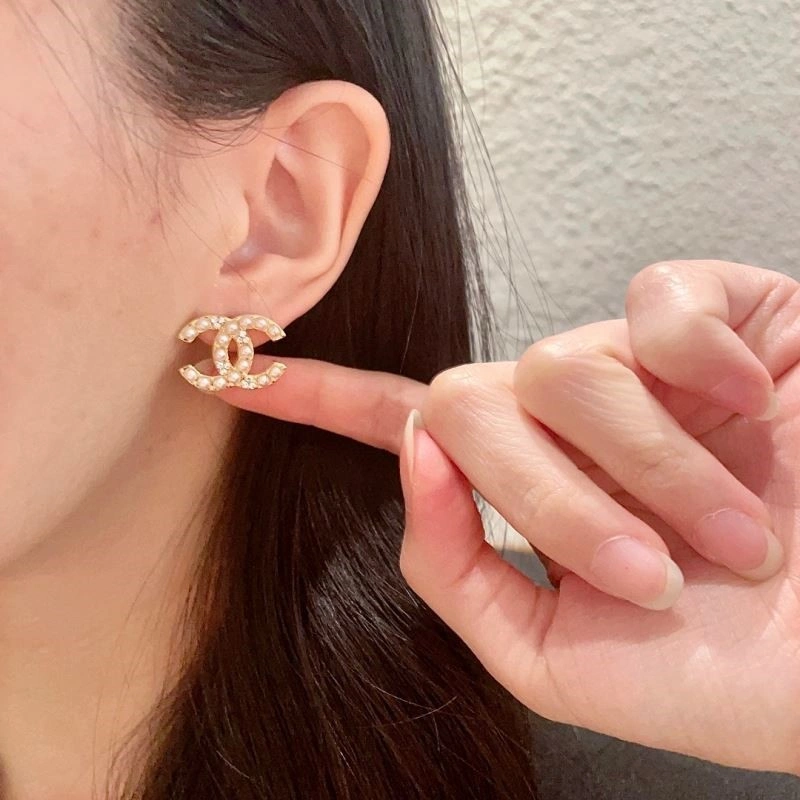 SoftTouch Chanel Earrings 223755