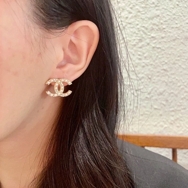 SoftTouch Chanel Earrings 223755