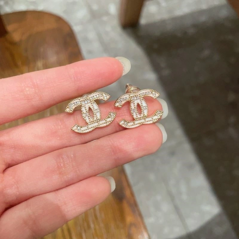 Popular Chanel Earrings 223741
