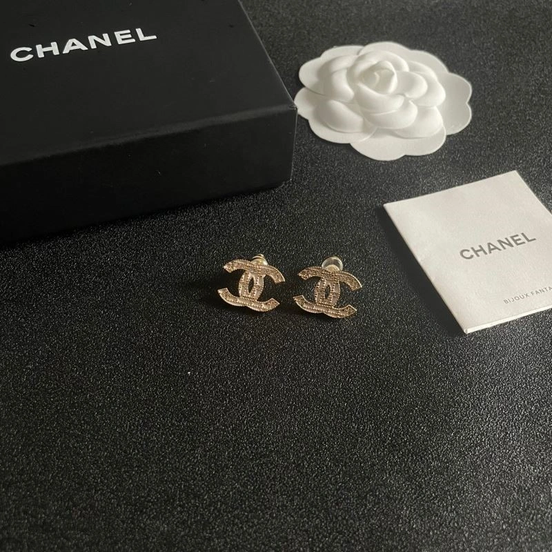 Popular Chanel Earrings 223741