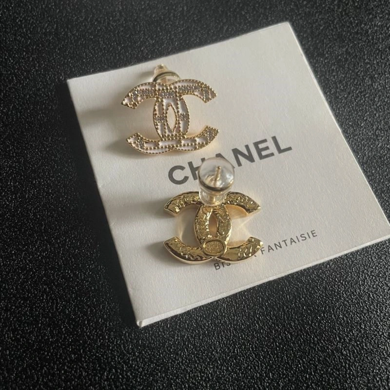 Popular Chanel Earrings 223741