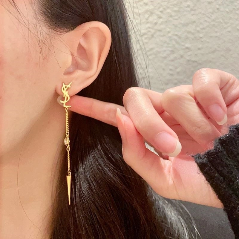 Chanel Earrings Effortless 223738