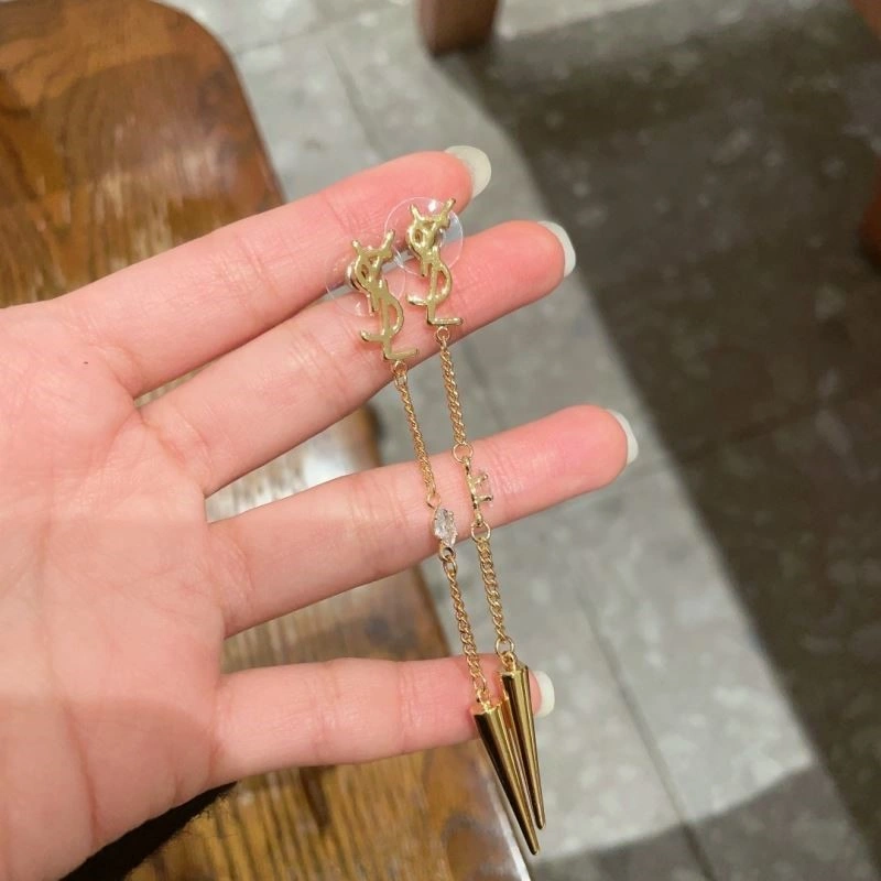 Chanel Earrings Effortless 223738