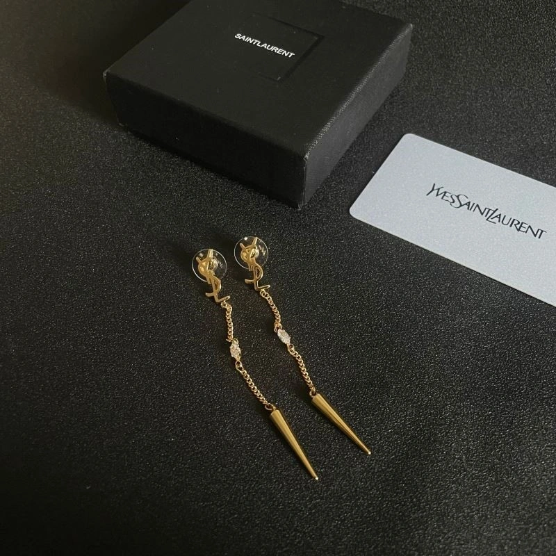 Chanel Earrings Effortless 223738