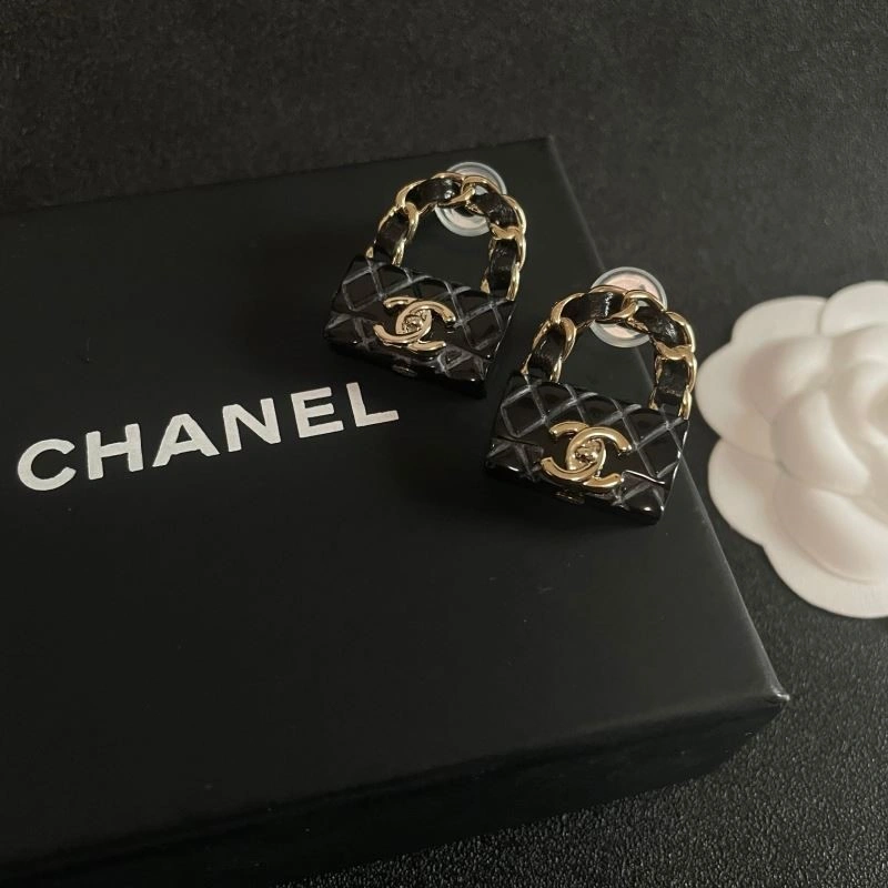 Chanel Earrings QuickDry 223747