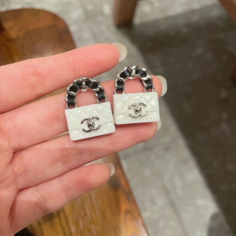 Chanel Earrings Sophisticated 223746