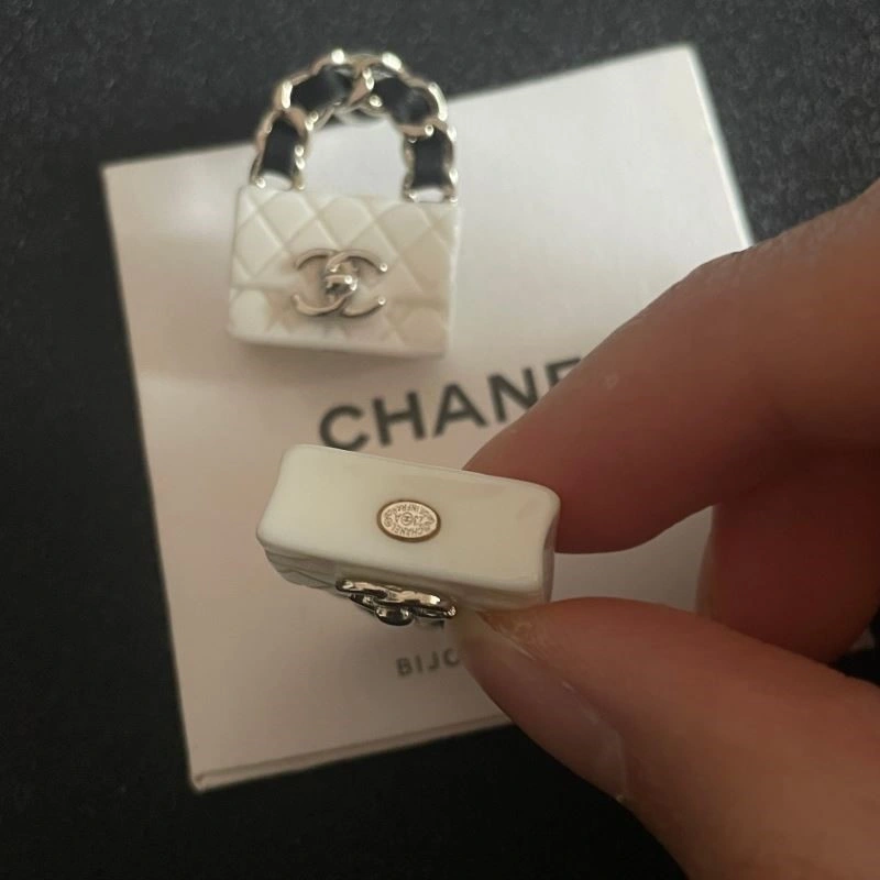 Chanel Earrings Sophisticated 223746