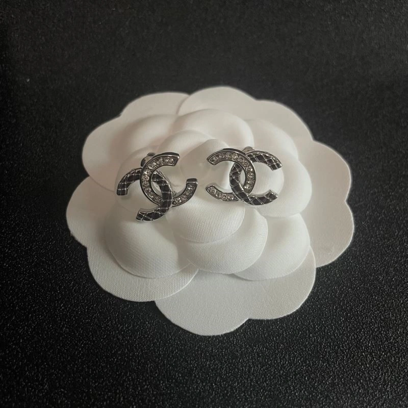 Chanel Earrings StreetReady 223783