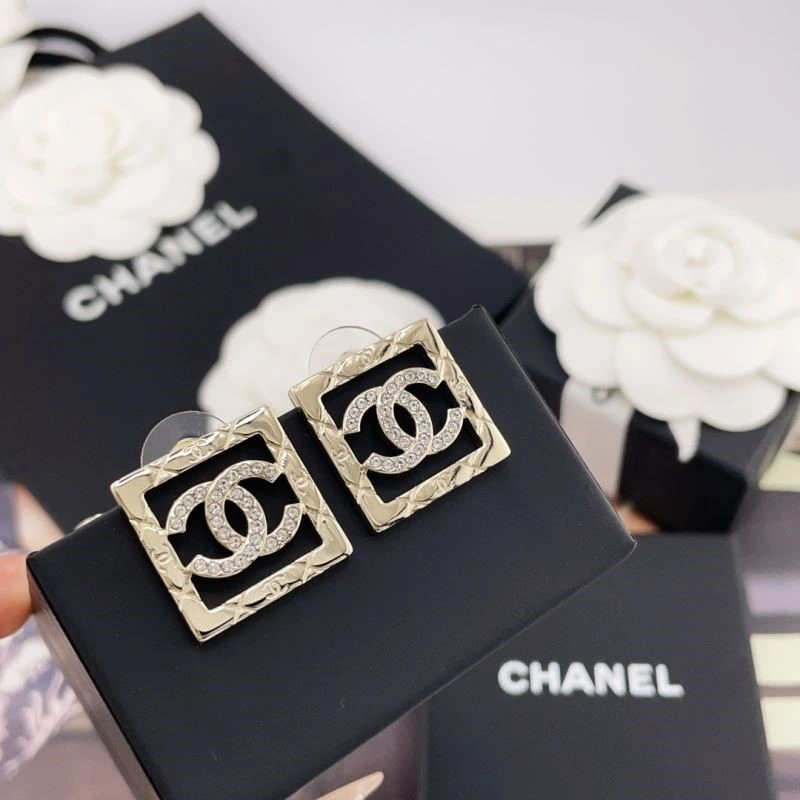 Chanel Earrings ZipUp 223742