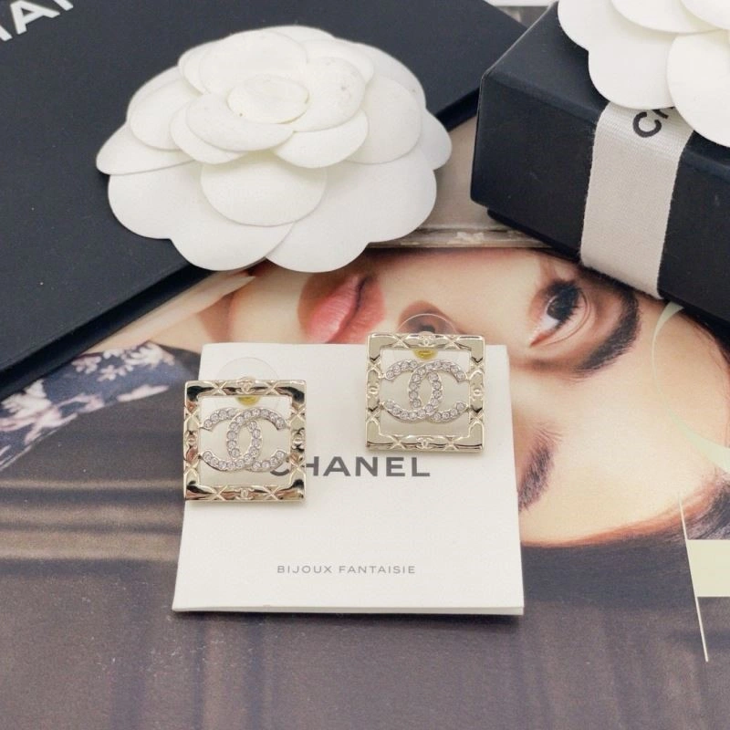 Chanel Earrings ZipUp 223742