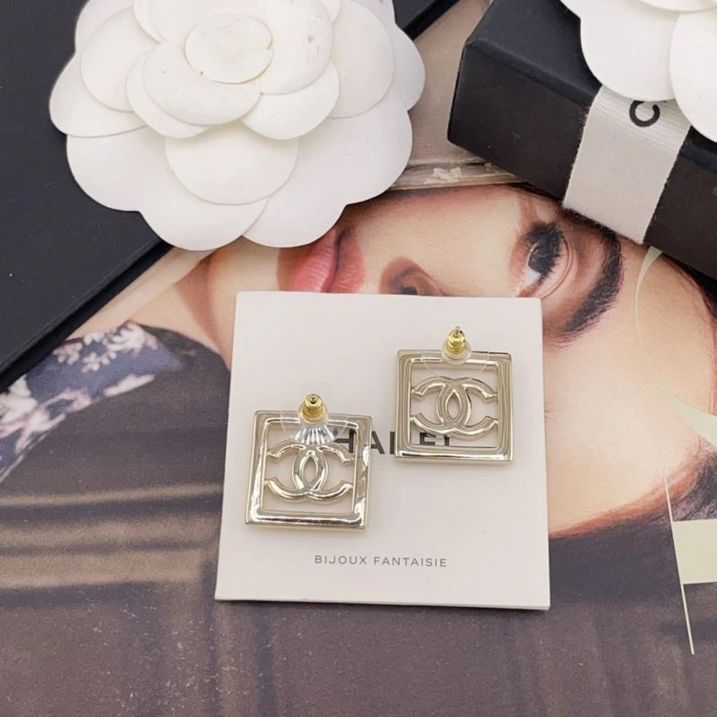Chanel Earrings ZipUp 223742