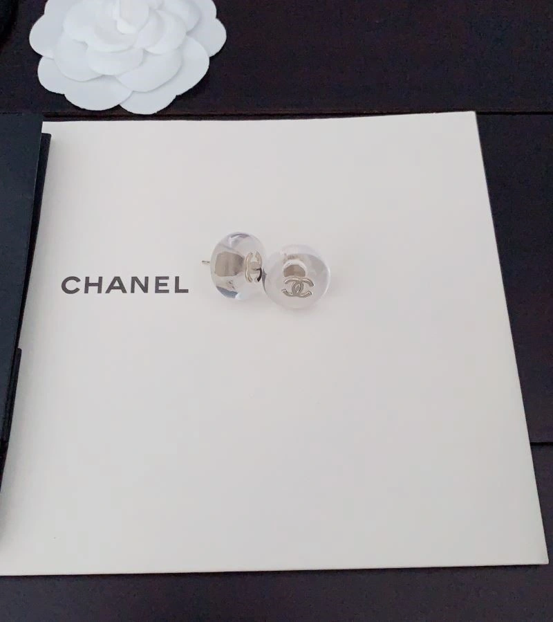 Chanel Earrings Comfortable 223786