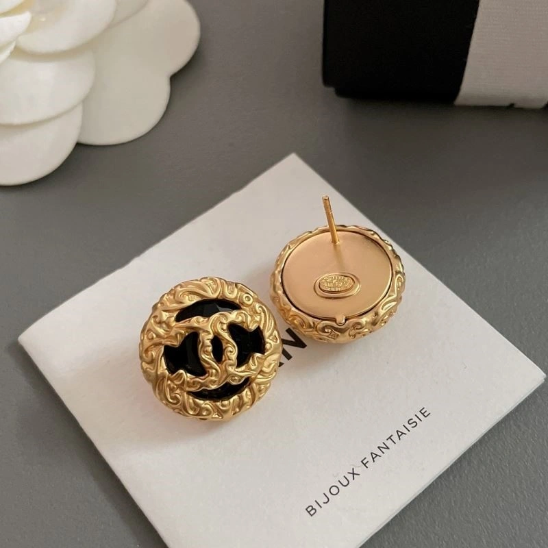Chanel Earrings Efficient 223780