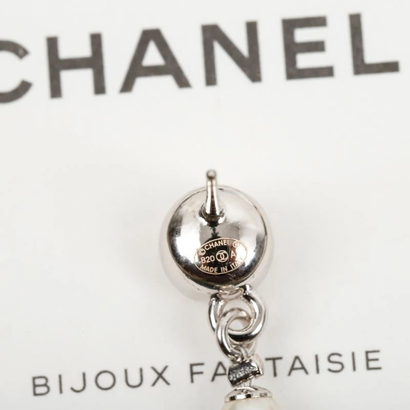 Chanel Earrings ModernLook 223709