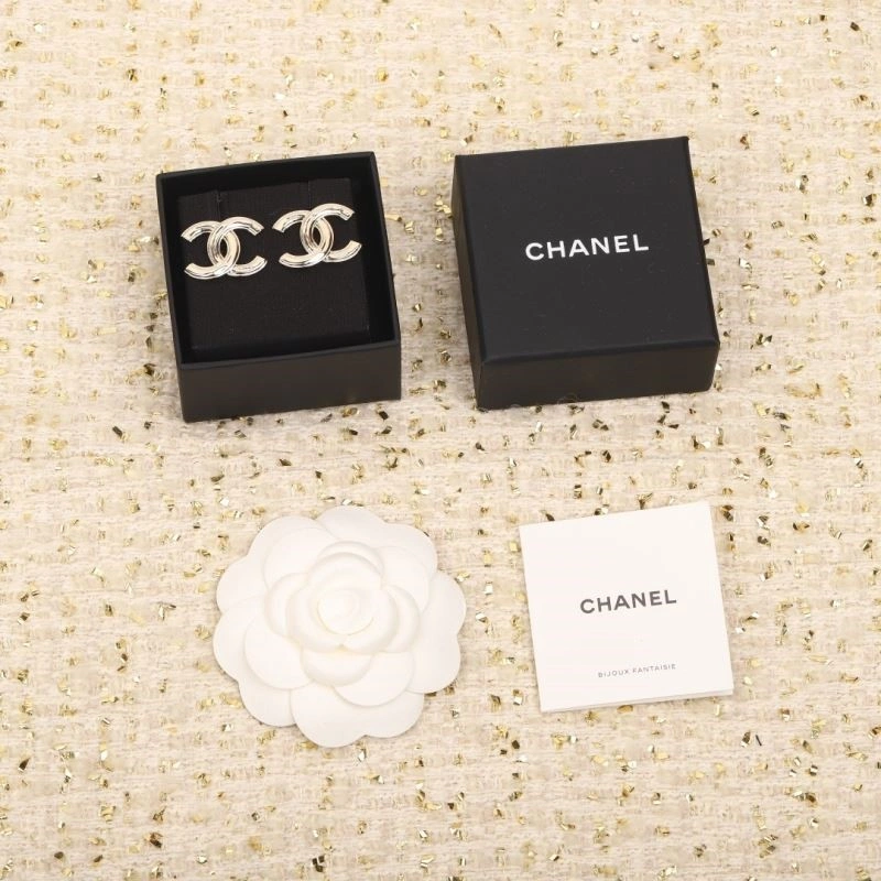 WrinkleFree Chanel Earrings 223693