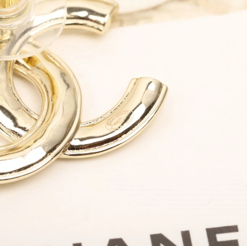 WrinkleFree Chanel Earrings 223693