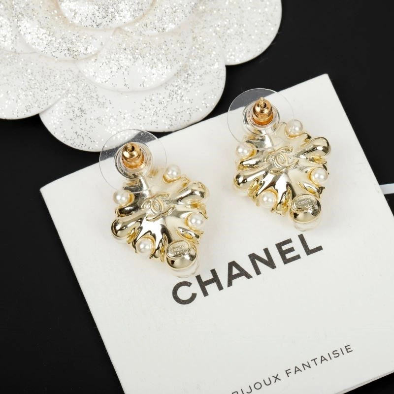 Chanel Earrings EasyMatch 223717