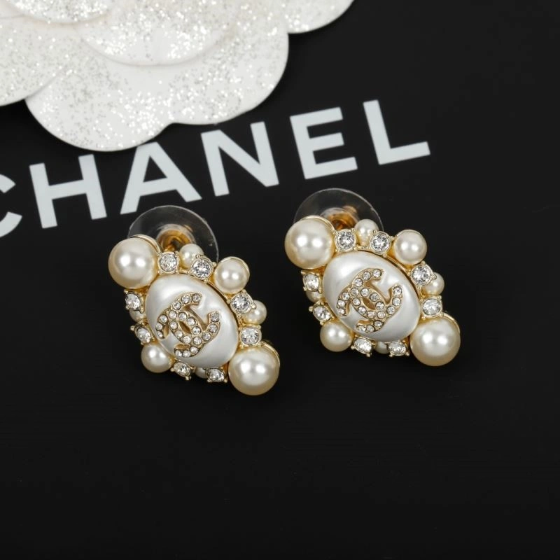 Chanel Earrings EasyMatch 223717