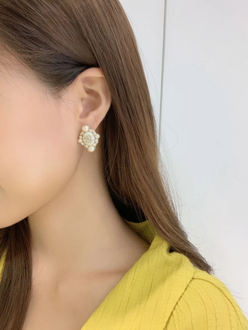 Chanel Earrings EasyMatch 223717