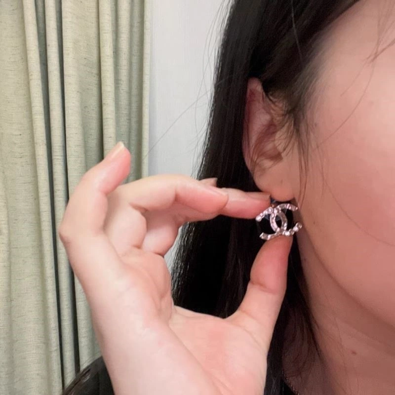 Durable Chanel Earrings 223764