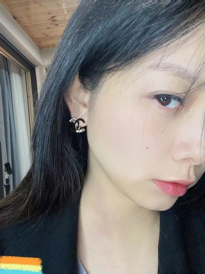 Durable Chanel Earrings 223764