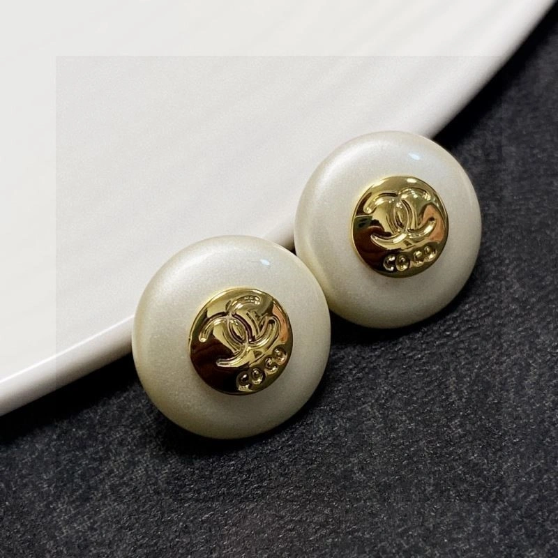 Sustainable Chanel Earrings 223697