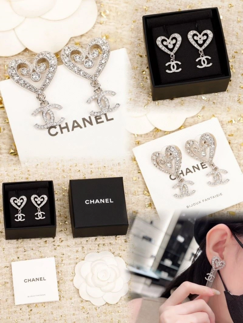 Chic Chanel Earrings 223681