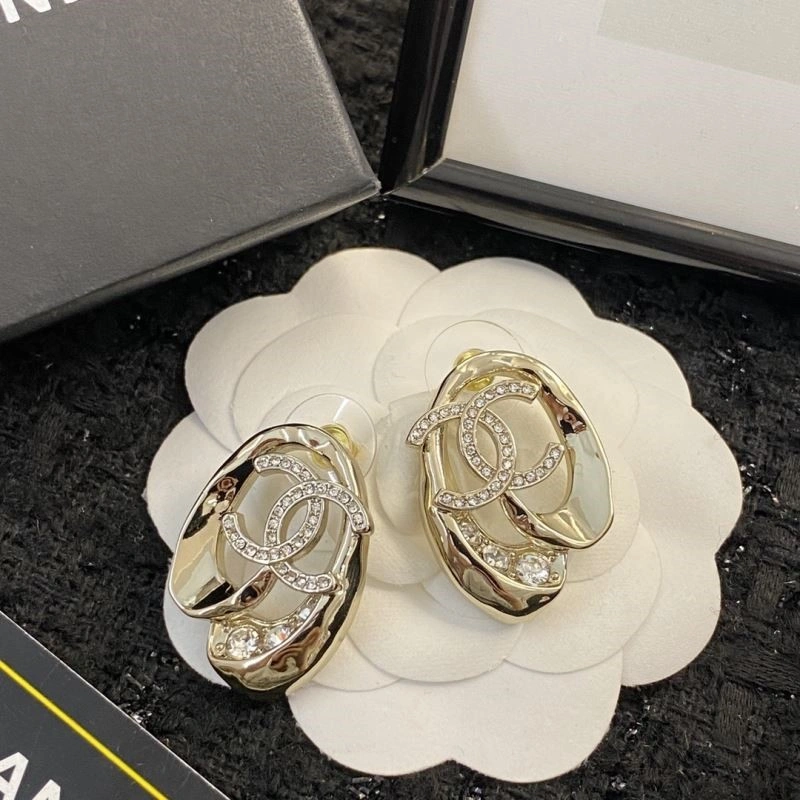 Durable Chanel Earrings 223666