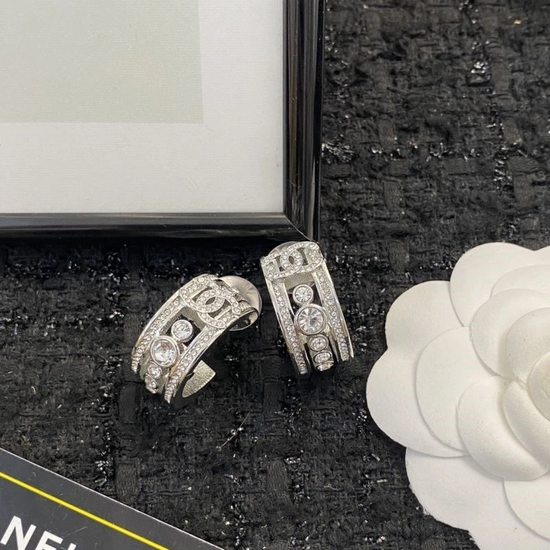 Chanel Earrings Unisex 223673