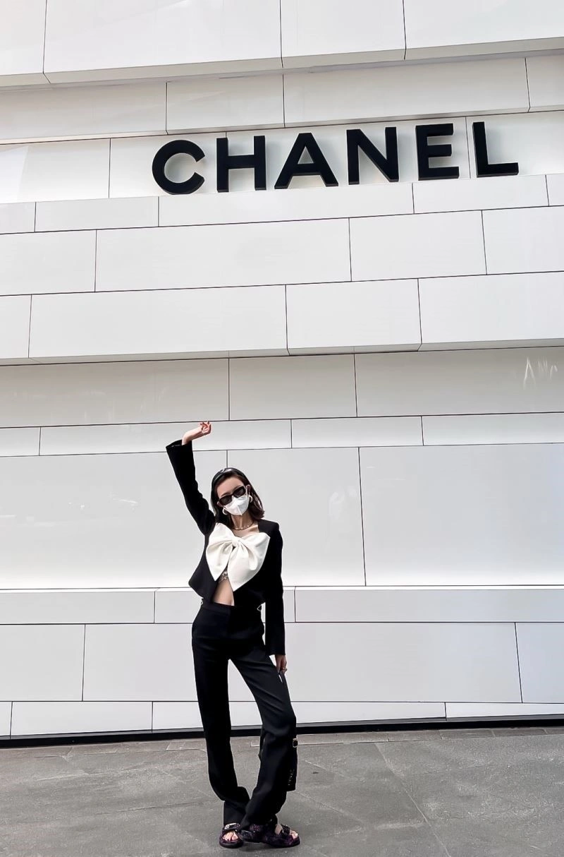 Cozy Chanel Earrings 223691