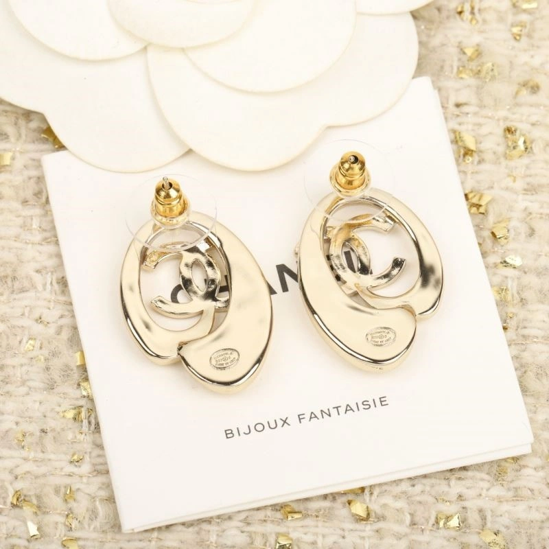 Chanel Earrings Lightweight 223671