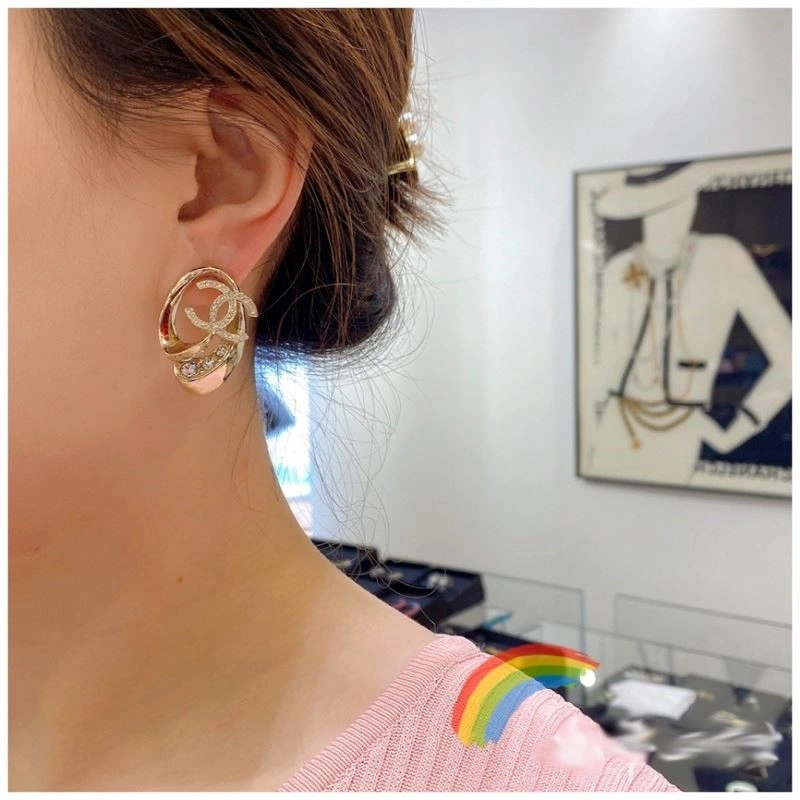 Chanel Earrings Lightweight 223671