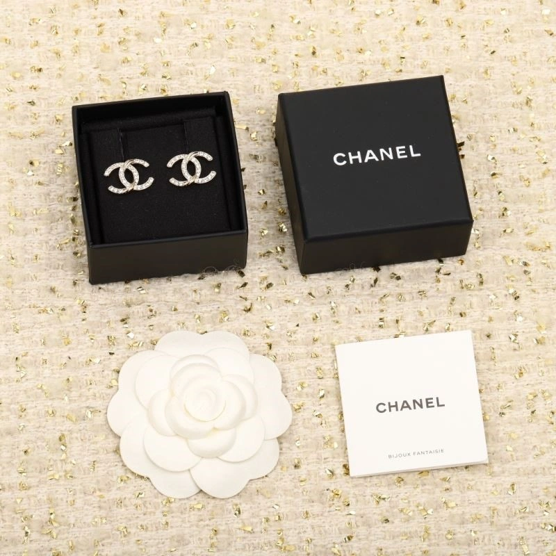 Youthful Chanel Earrings 223684