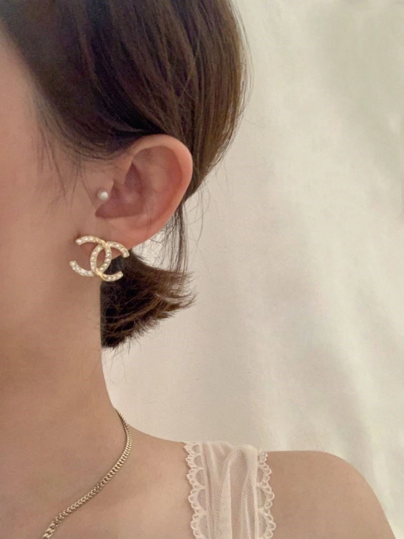 Youthful Chanel Earrings 223684