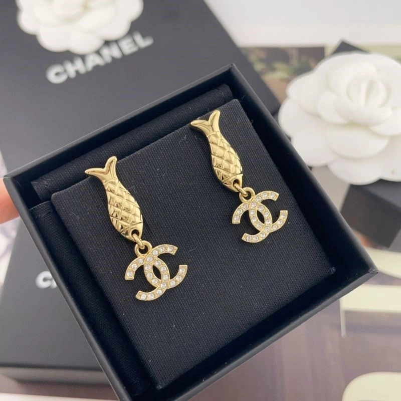 Chanel Earrings Breathable 223687