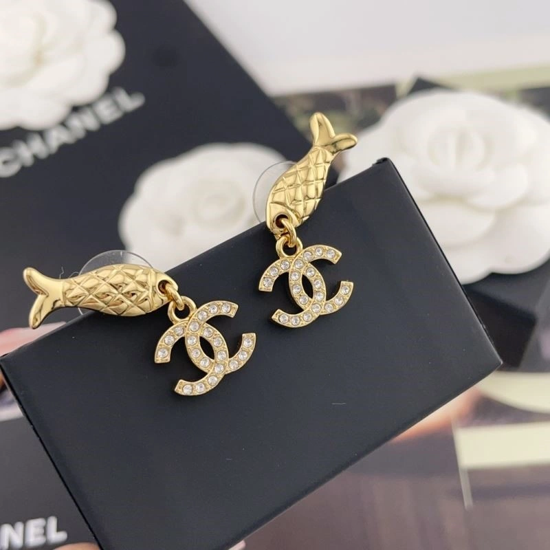 Chanel Earrings Breathable 223687