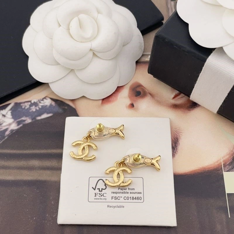 Chanel Earrings Breathable 223687