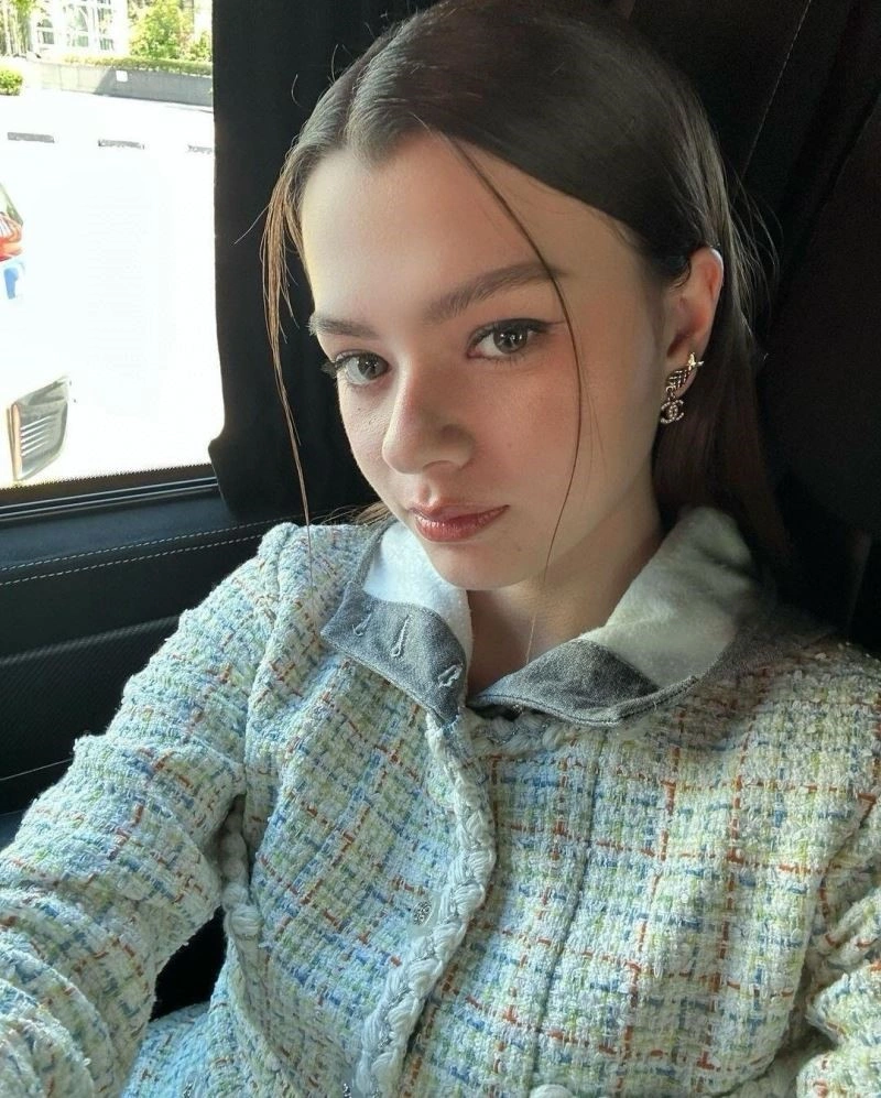 Chanel Earrings Breathable 223687