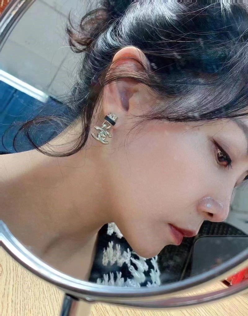 EasyCare Chanel Earrings 223678