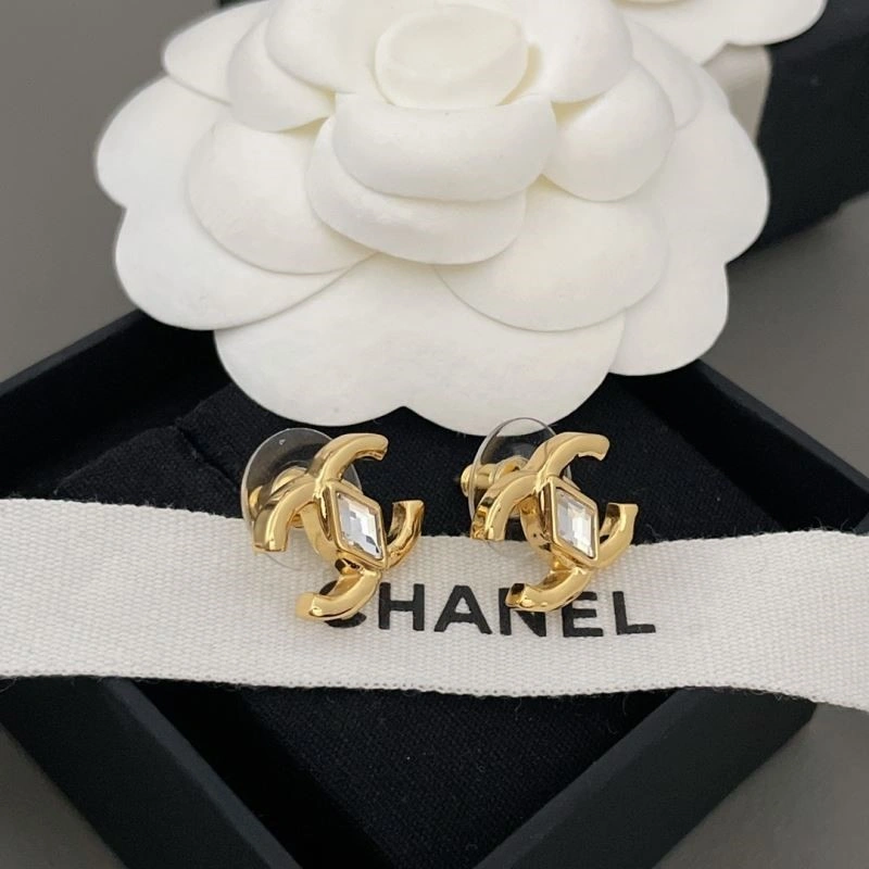 Reliable Chanel Earrings 223682