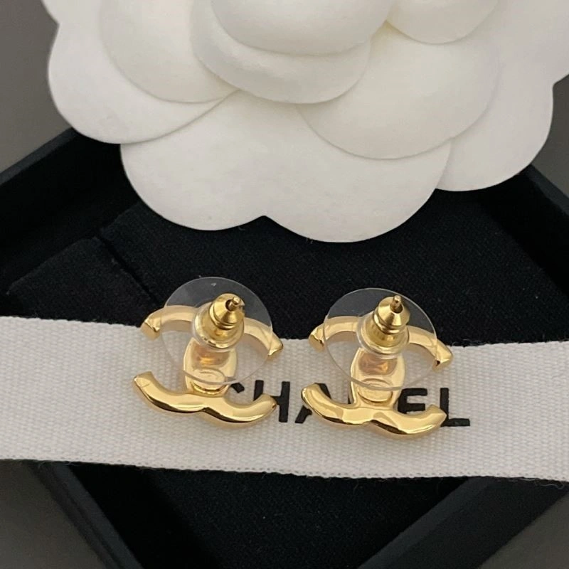 Reliable Chanel Earrings 223682