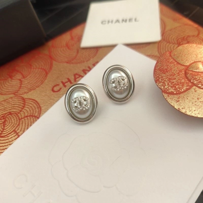 Chanel Earrings UrbanChic 223696