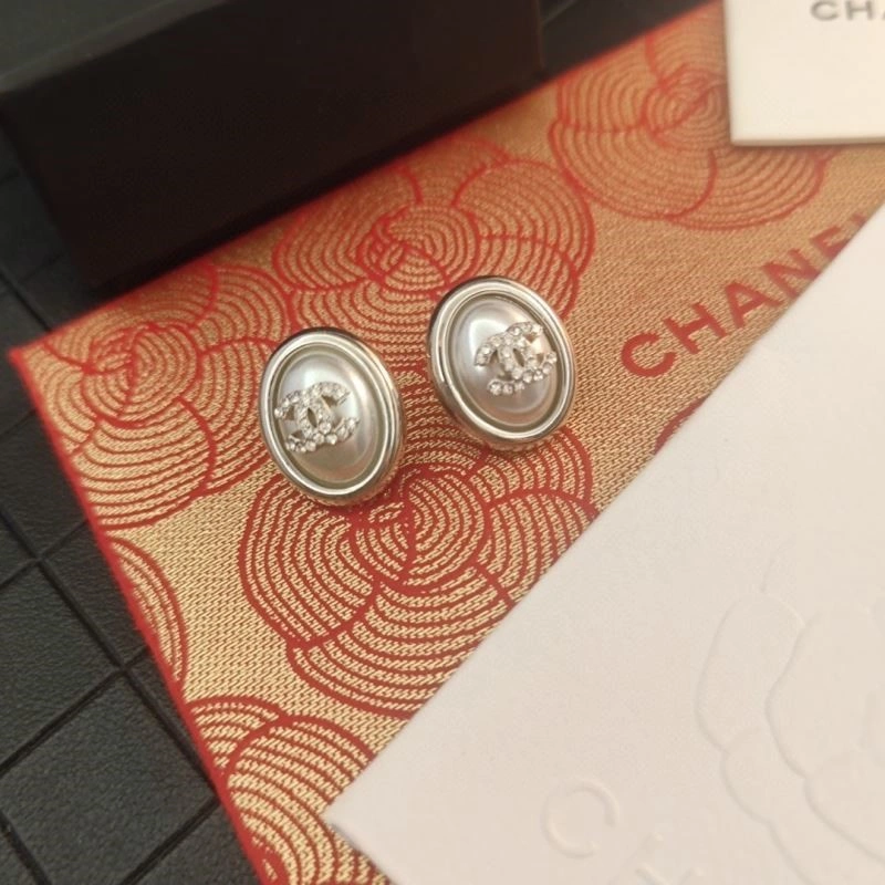 Chanel Earrings UrbanChic 223696